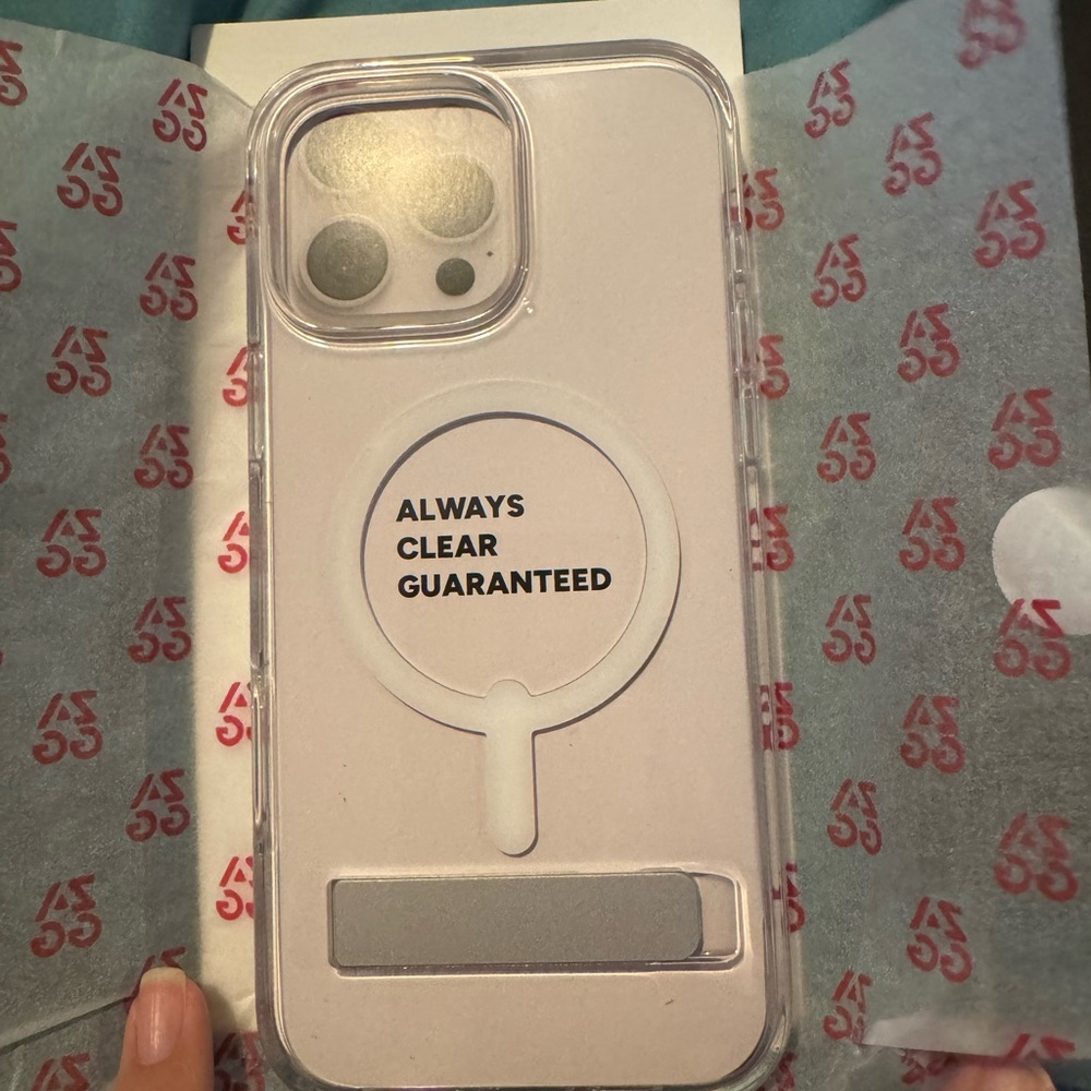 iPhone 16 pro max Zagg Case